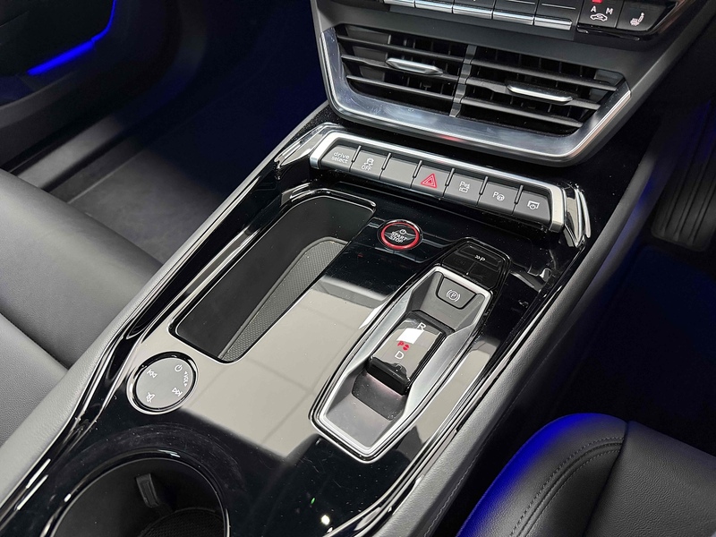 Audi e-tron GT  - U2476