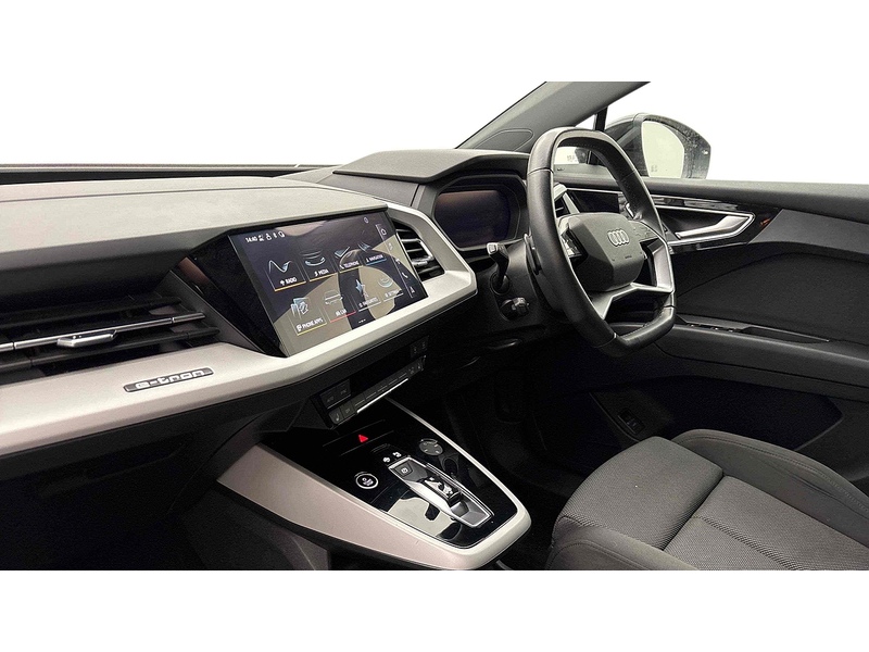 Audi Q4 e-tron Sport - U2480