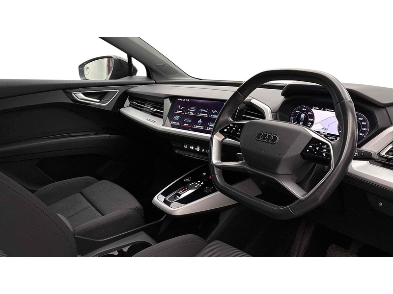 Audi Q4 e-tron Sport - U2480