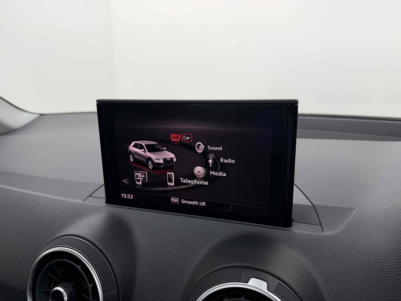 Audi Q2 TDI Technik - U2486
