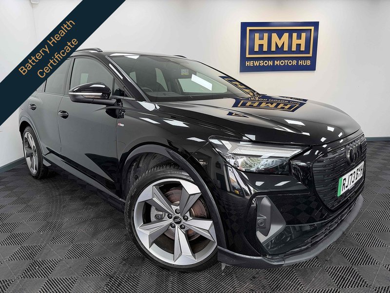 Audi Q4 e-tron Black Edition - U2489