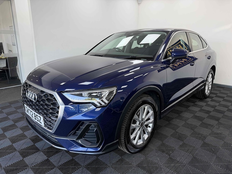 Audi Q3 TFSI CoD Sport - U2495