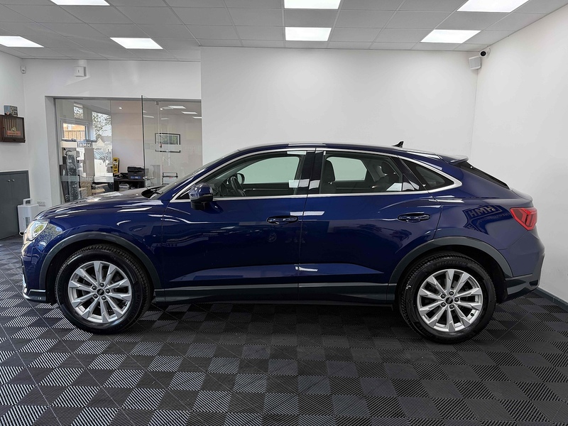 Audi Q3 TFSI CoD Sport - U2495