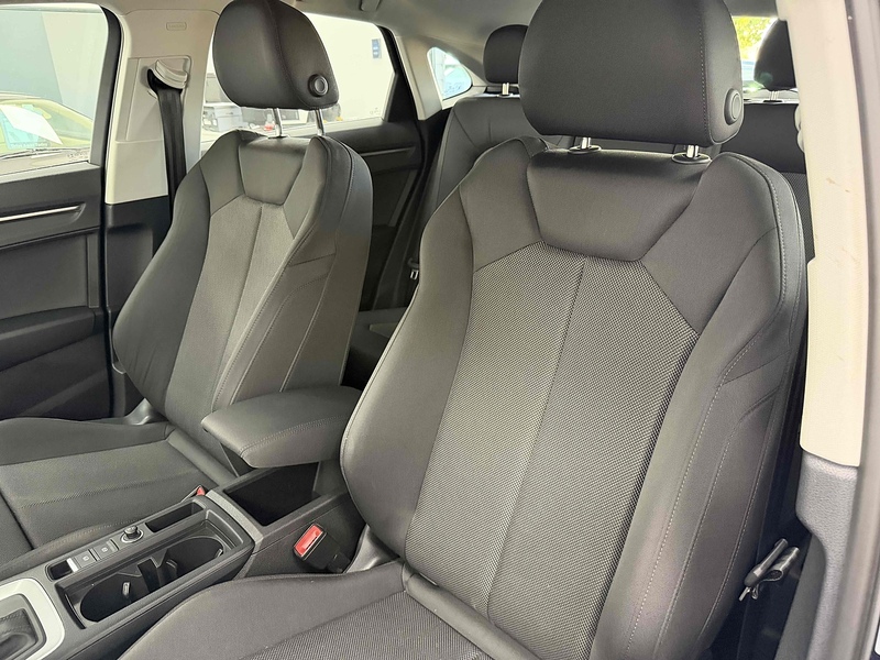 Audi Q3 TFSI CoD Sport - U2495
