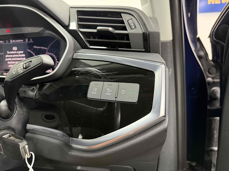 Audi Q3 TFSI CoD Sport - U2495
