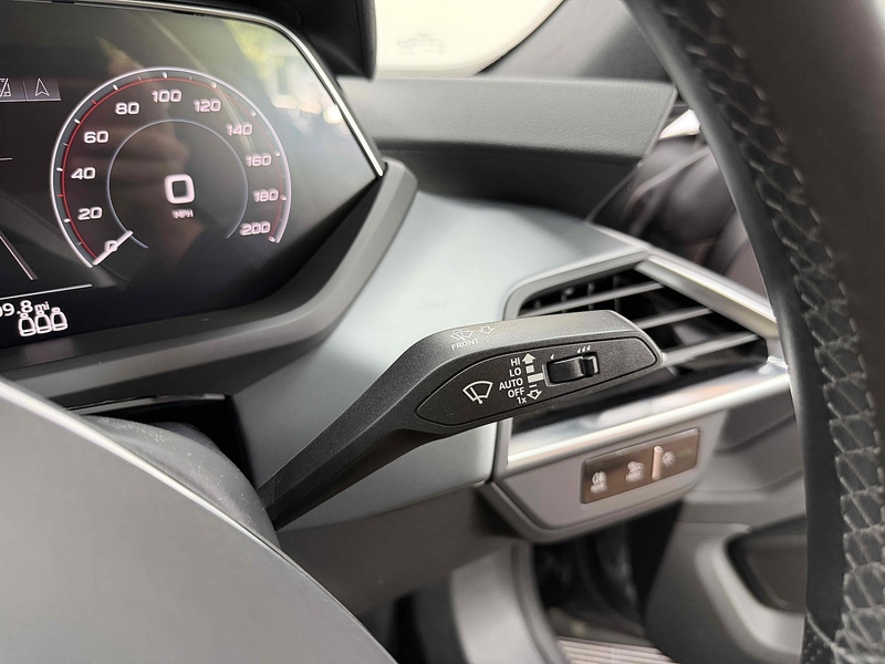 Audi e-tron GT  - U2500