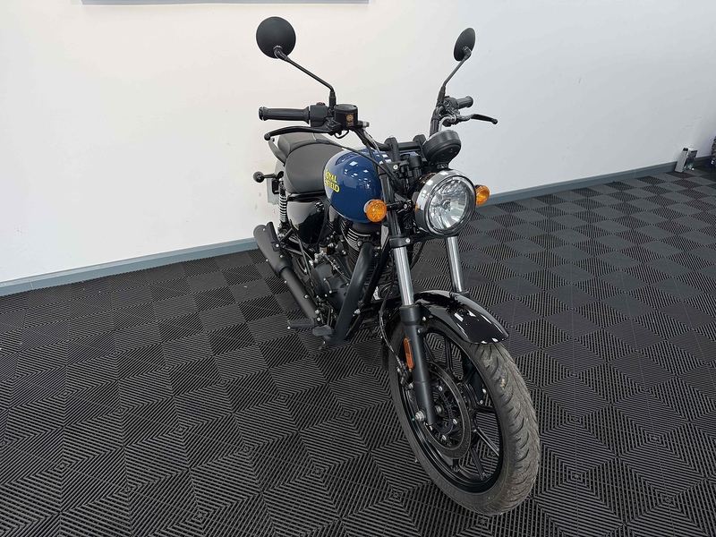 Royal Enfield Meteor 350  - U2507