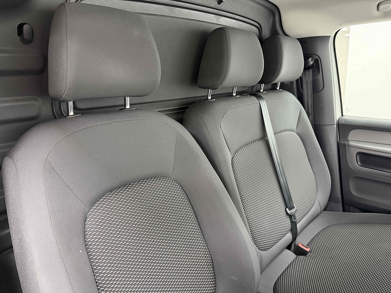 Volkswagen ID. Buzz Cargo Pro Commerce - U2521