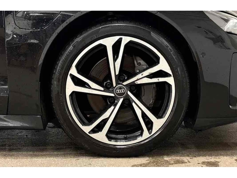 Audi e-tron GT  - U2529
