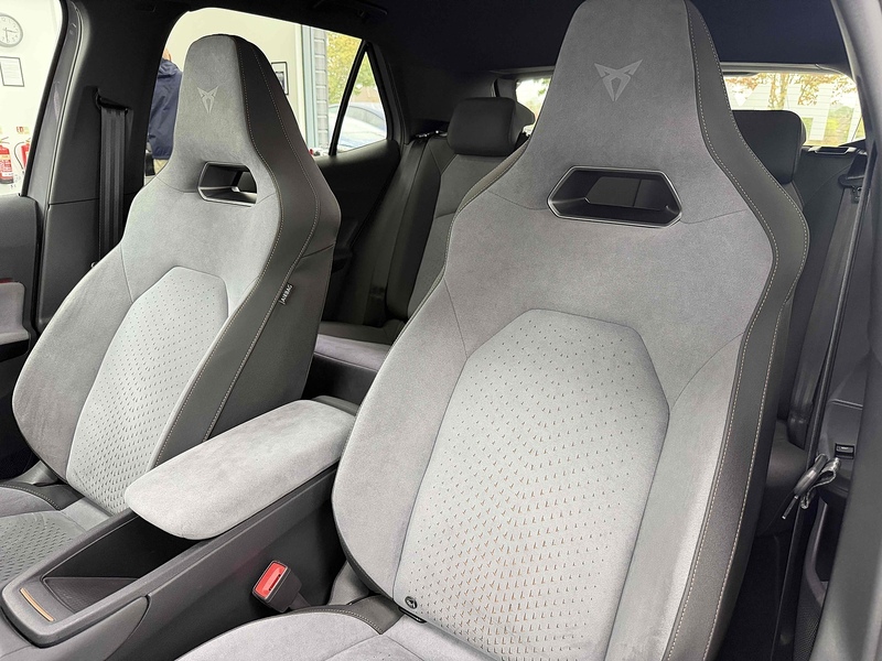 CUPRA Born e-Boost V3 - U2536
