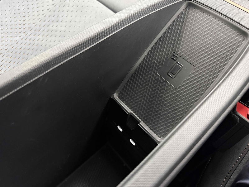 CUPRA Born e-Boost V3 - U2536