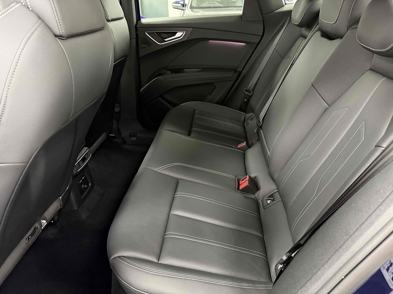 Audi Q4 e-tron Edition 1 - U2539