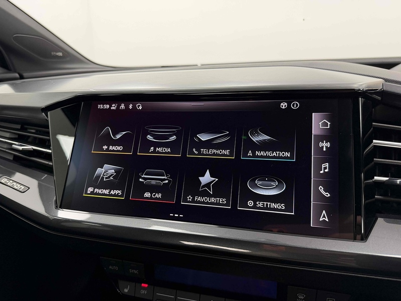 Audi Q4 e-tron Edition 1 - U2539
