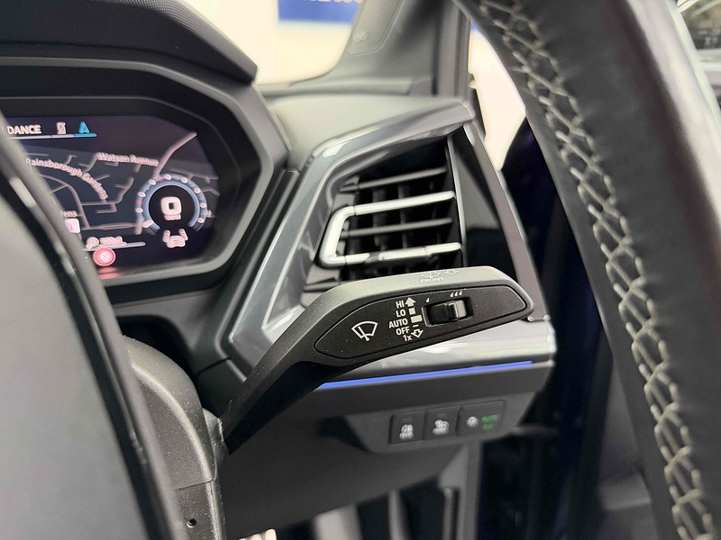 Audi Q4 e-tron Edition 1 - U2539