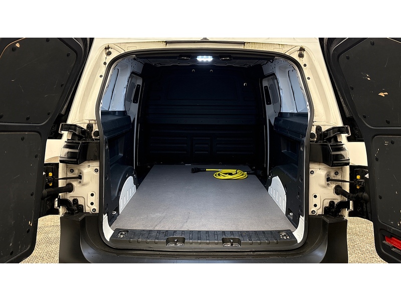 Volkswagen ID. Buzz Cargo Pro Commerce Plus - U2543