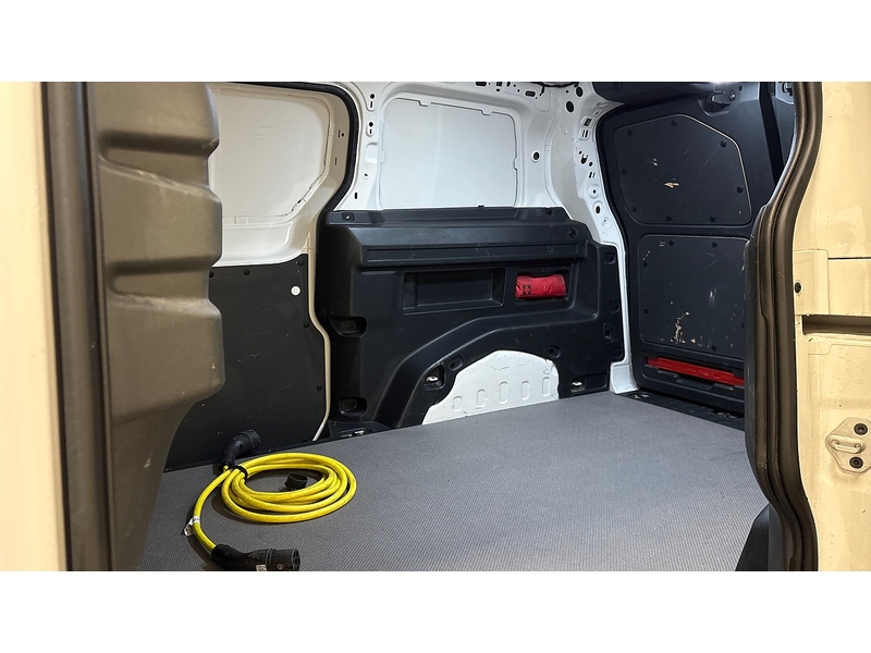 Volkswagen ID. Buzz Cargo Pro Commerce Plus - U2543