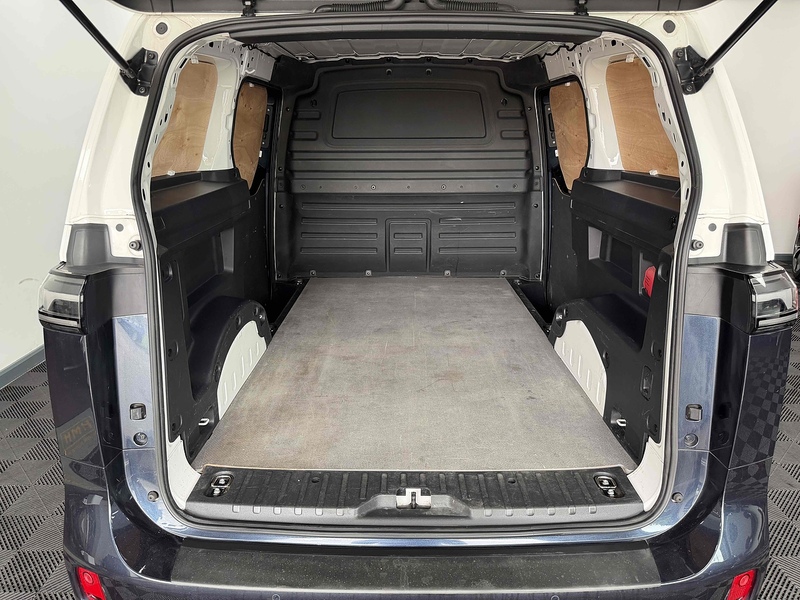 Volkswagen ID. Buzz Cargo Pro Commerce - U2549