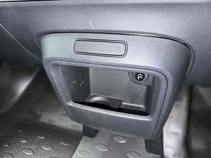 Volkswagen ID. Buzz Cargo Pro Commerce - U2549