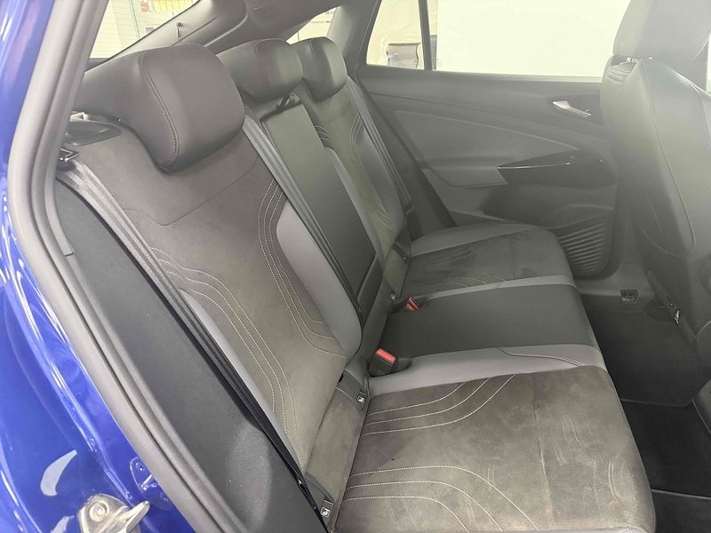 Volkswagen ID.5 Pro Performance Style - U2556