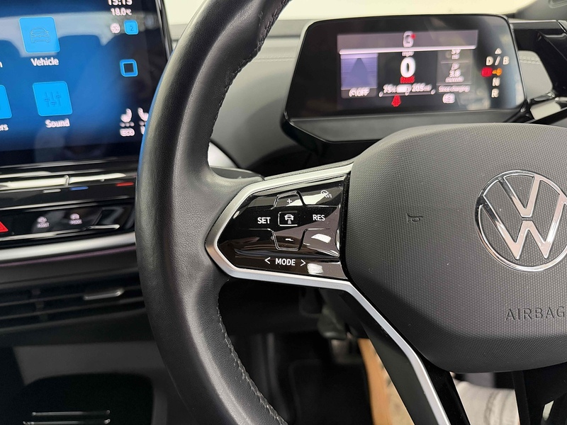 Volkswagen ID.5 Pro Performance Style - U2556