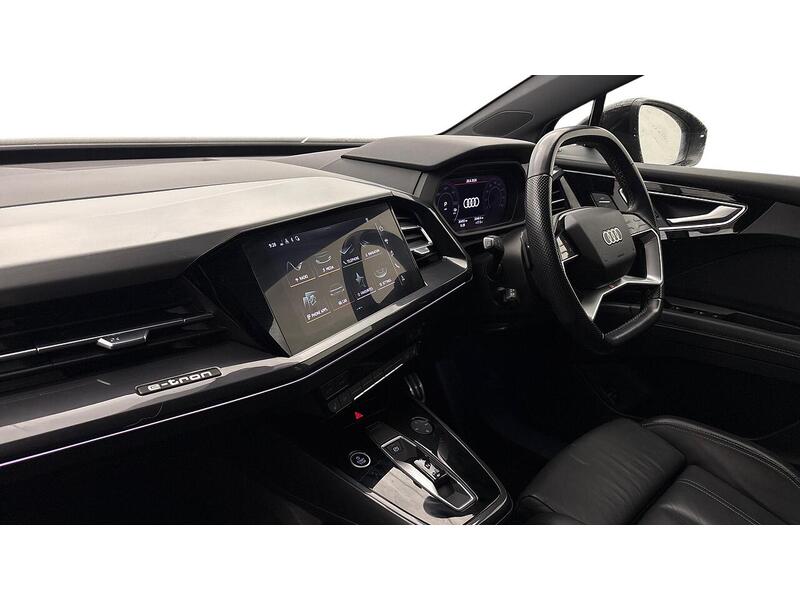 Audi Q4 e-tron Edition 1 - U2567