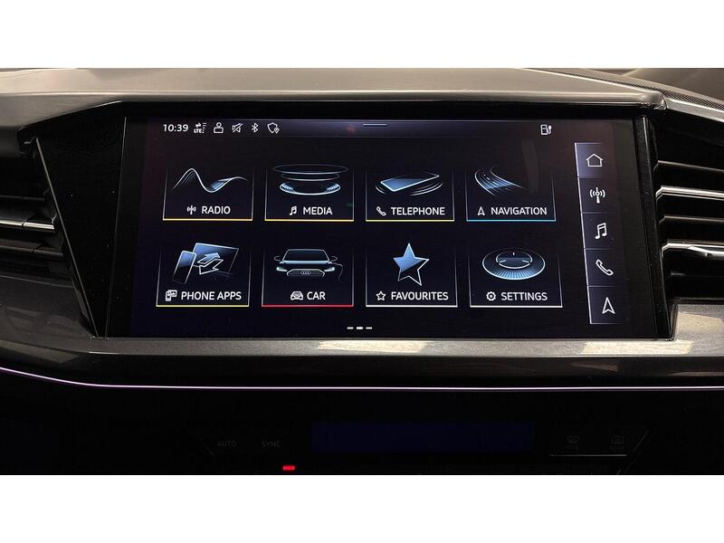Audi Q4 e-tron Edition 1 - U2568
