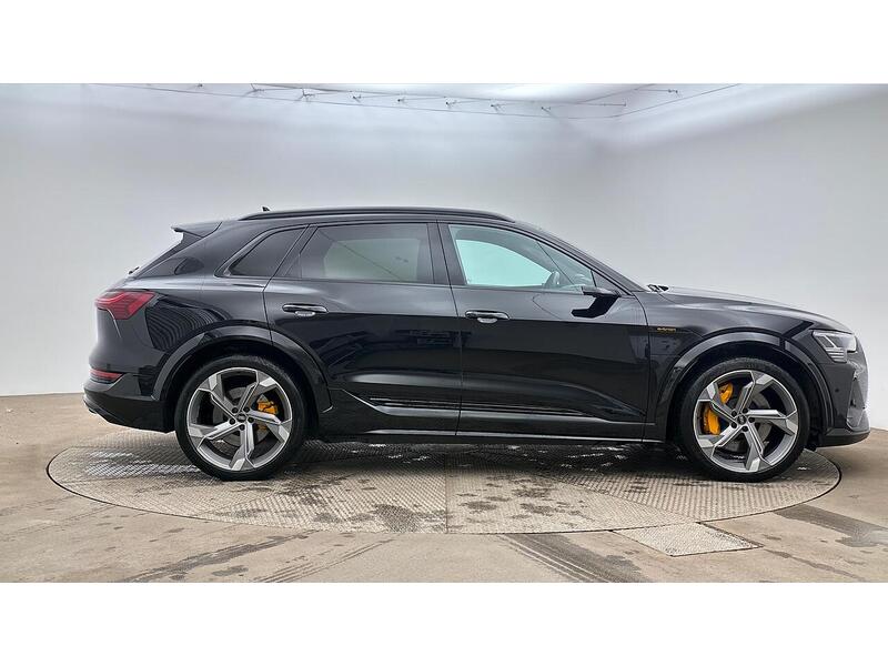 Audi e-tron S Vorsprung - U2572