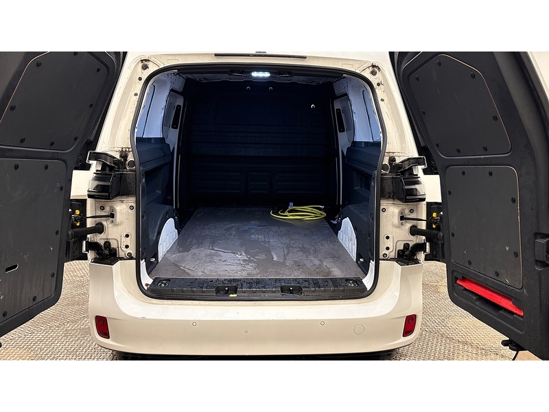 Volkswagen ID. Buzz Cargo Pro Commerce - U2577
