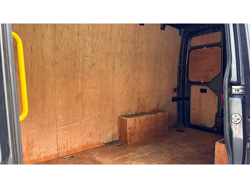 Volkswagen Crafter TDI CR30 Startline - U2585