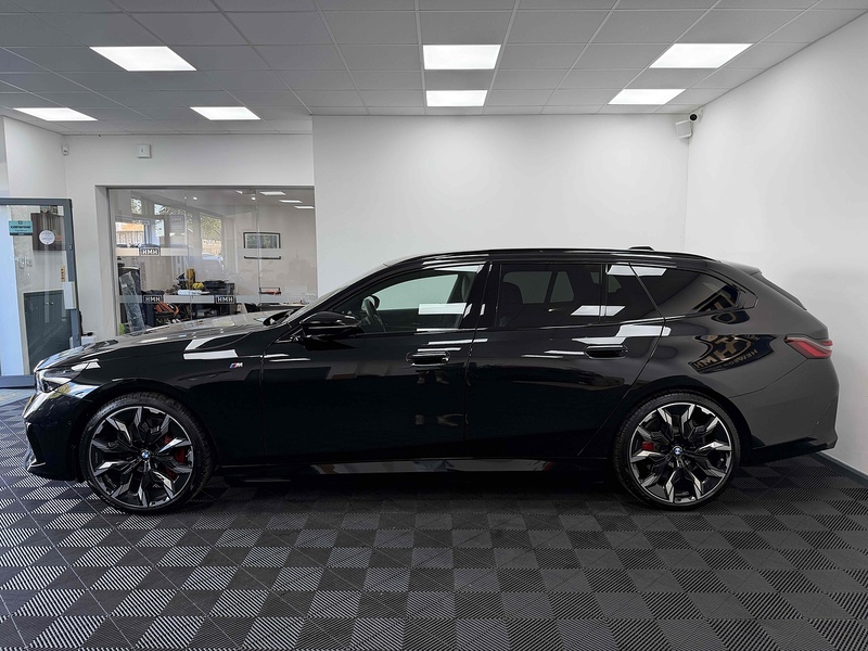 BMW i5 M60 - U2587