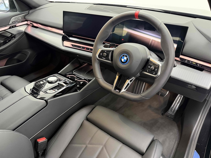 BMW i5 M60 - U2587