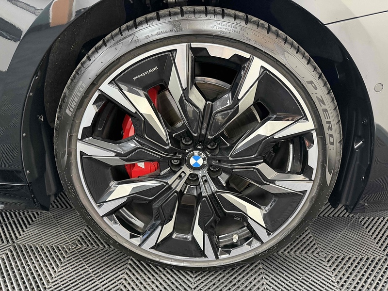 BMW i5 M60 - U2587