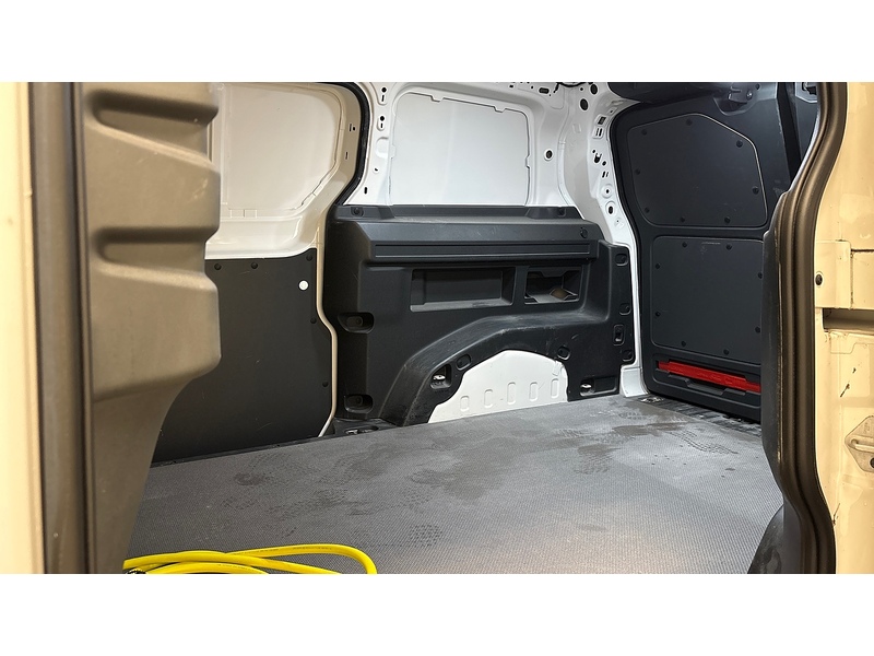 Volkswagen ID. Buzz Cargo Pro Commerce Plus - U2596