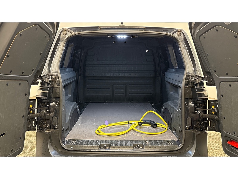 Volkswagen ID. Buzz Cargo Pro Commerce Plus - U2598