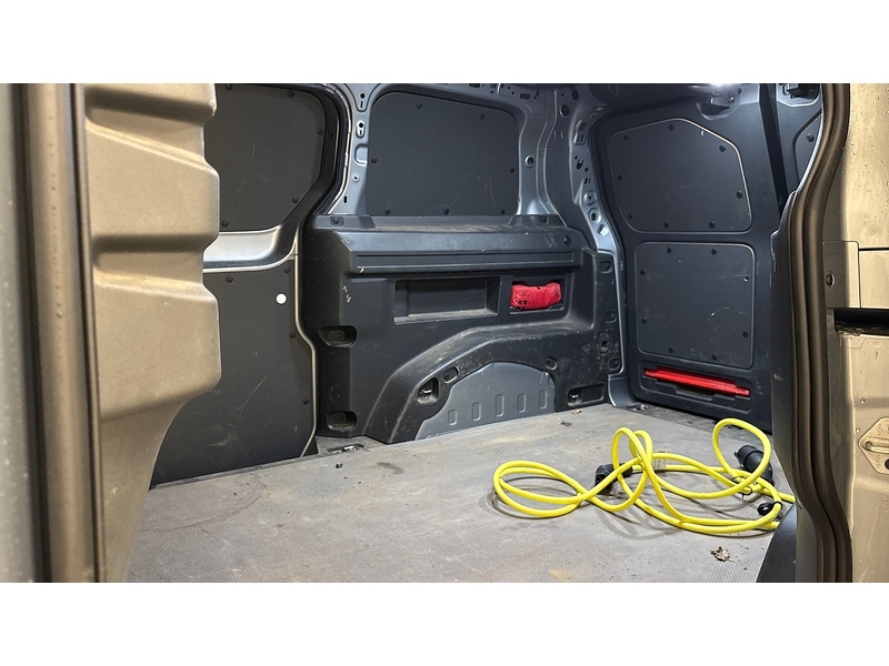 Volkswagen ID. Buzz Cargo Pro Commerce Plus - U2600