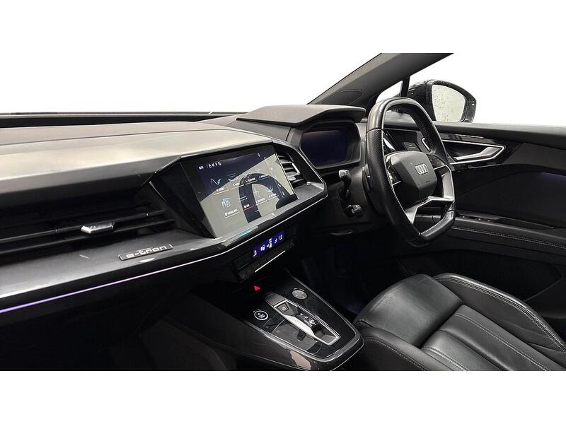 Audi Q4 e-tron Edition 1 - U2604