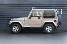 Jeep Wrangler Sahara 4.0 - U1008