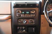 Jeep Wrangler Sahara 4.0 - U1008