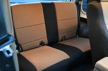 Jeep Wrangler Sahara 4.0 - U1008