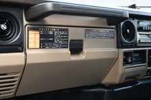 Toyota Land Cruiser 70 Series - U1070