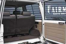 Toyota Land Cruiser 70 Series - U1070