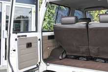 Toyota Land Cruiser 70 Series - U1070