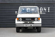 Toyota Land Cruiser 70 Series - U1070