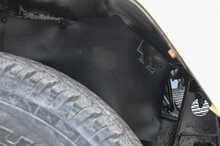 Toyota Land Cruiser 70 Series - U1070