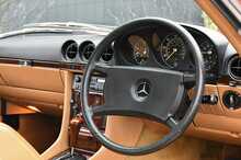 Mercedes-Benz 280SL R107 - U1071