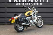 Triumph Adventurer  - U1079