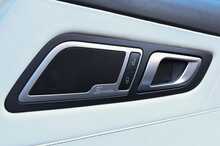 Mercedes-Benz AMG GT V8 BiTurbo - U1082