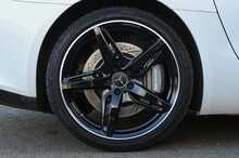 Mercedes-Benz AMG GT V8 BiTurbo - U1082