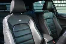 Volkswagen Golf TSI BlueMotion Tech R - U1112