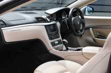 Maserati GranTurismo V8 Sport - U1162